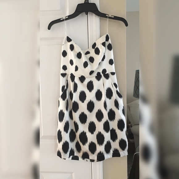 Strapless dress - Picture 1 of 1